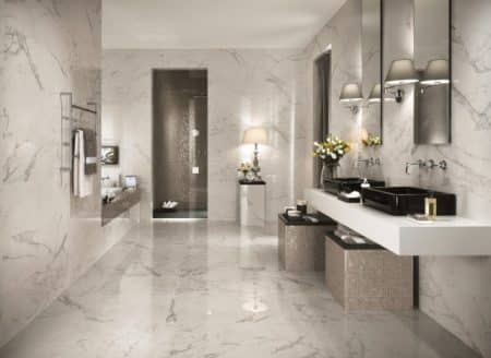 Carrelage salle de bain aspect marbre