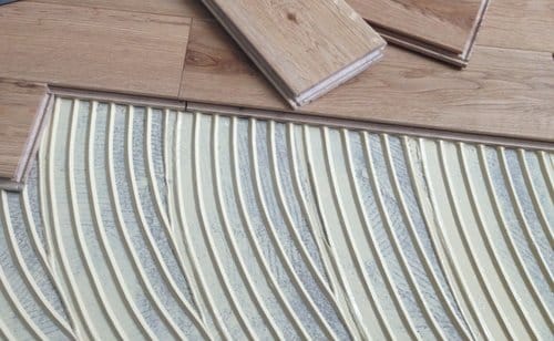 Pose parquet : collée