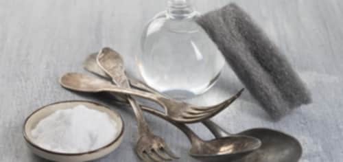 Nettoyer argenterie noircie : bicarbonate de soude