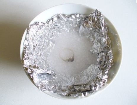 Le sel, une des astuces pour nettoyer l
